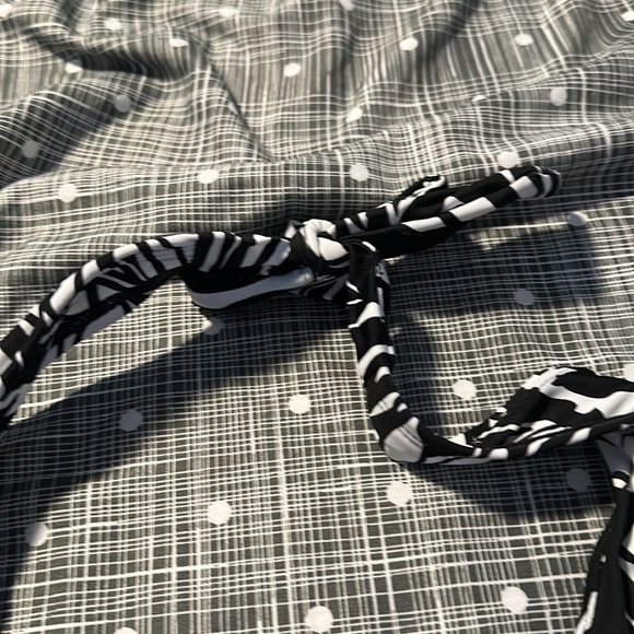 Swimsuits for All leopard print bikini top. NWT - Picture 3 of 11